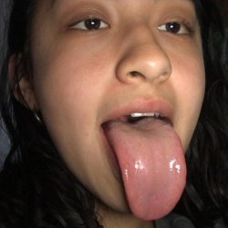 Who get more of her? Best wet tongue